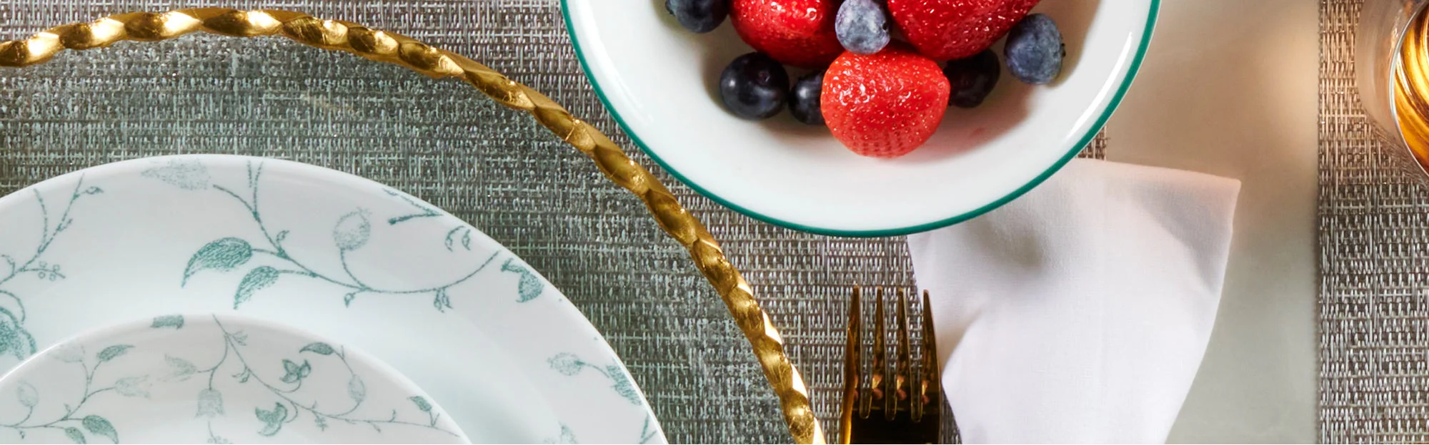 Corelle Chambord dinnerware set